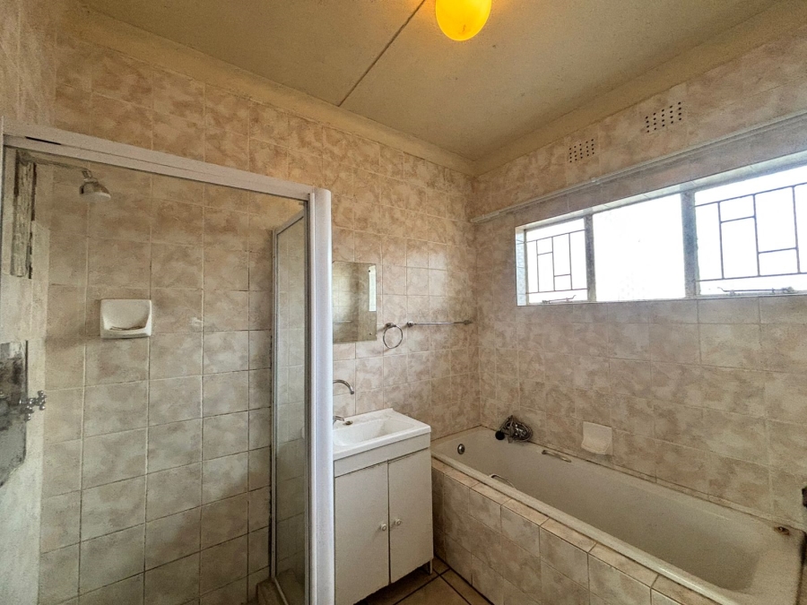 To Let 3 Bedroom Property for Rent in Miederpark North West